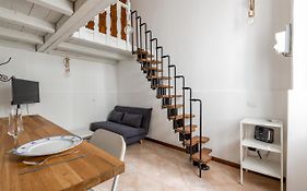 NEW! Studio Apt 700m from Corso Lodi!